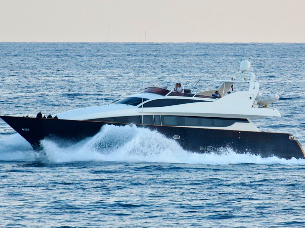 Antago 90-2 Marbella Boat Charter