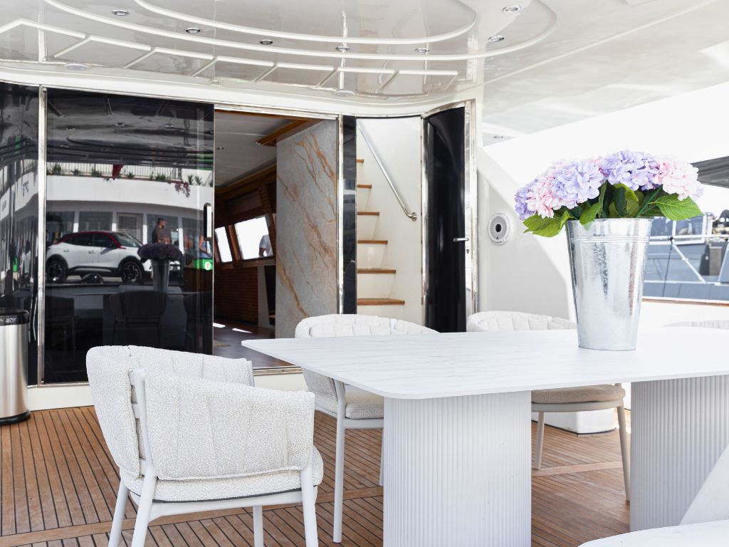 Antago 90-4 Marbella Boat Charter