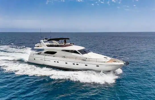 Ferretti 70 Flybridge